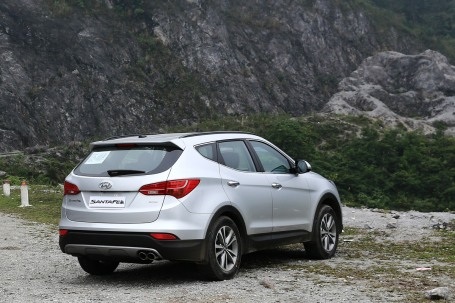 Người tiêu dùng nói gì về Hyundai SantaFe?