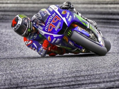 Chặng 7
MotoGP 2015 được diễn ra tại đường đua Circuit de Barcelona-Catalunya.