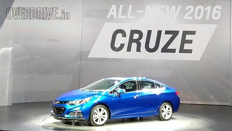 Xem thêm thông tin giới thiệu và hình ảnh xe Cruze thế hệ mới