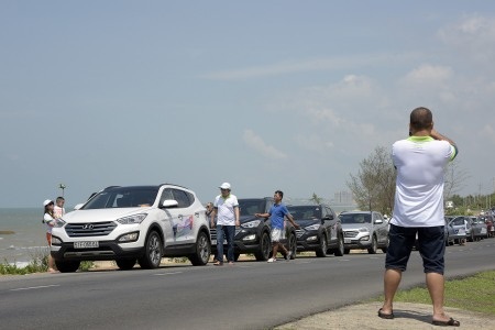 Trải
nghiệm những tính năng, sự êm ái và tiết kiệm Hyundai SantaFe 2015