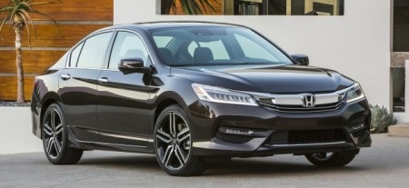 Honda giới
thiệu đây là phiên bản công nghệ cao nhất từ trước tới nay của Accord
