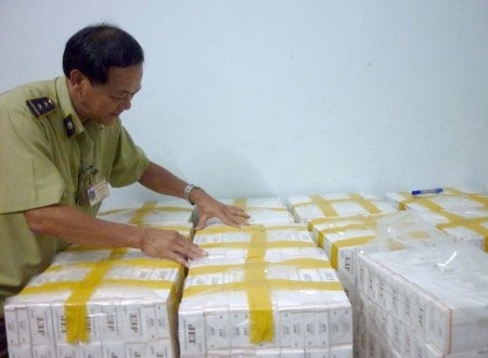 Số thuốc lá Jet lậu đang tạm giữ.