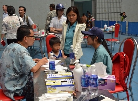 Không quân Mỹ - Thái Bình Dương hỗ trợ khám chữa bệnh, sửa trường học - 6 Normal