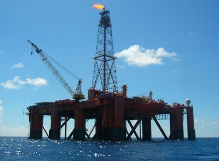 Giàn khai thác FPU Đại Hùng - 01.