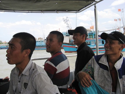 Phú Yên: 11 ngư dân bị bắt giữ đã về nước - 1