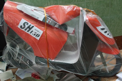 Cận cảnh xưởng sản xuất xế hộp, SH, Dylan “giả” - 7