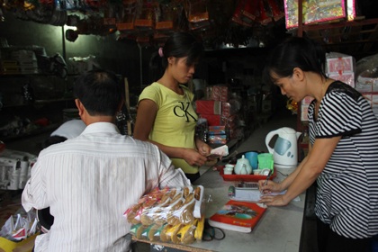 Cận cảnh xưởng sản xuất xế hộp, SH, Dylan “giả” - 11