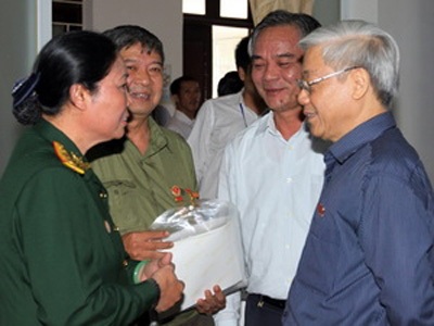 Tổng Bí thư tiếp xúc cử tri 2 quận ở thủ đô Hà Nội - 1