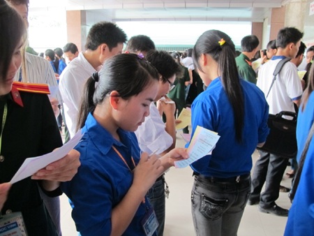Hơn 97% cử tri cả nước đã đi bầu cử - 3 Hơn 97% cử tri cả nước đã đi bầu cử - 3