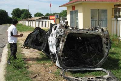 Kẻ cướp tiệm vàng ở Bình Thuận từng có 2 tiền án tại Mỹ - 2 Kẻ cướp tiệm vàng ở Bình Thuận từng có 2 tiền án tại Mỹ - 2