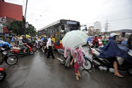 Tài xế taxi làm cảnh sát giao thông bất đắc dĩ - 3 Tài xế taxi làm cảnh sát giao thông bất đắc dĩ - 3