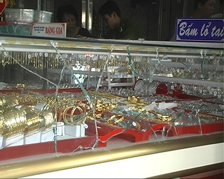 Vụ cướp tiệm vàng ở Bình Thuận: Tên cướp thứ ba sa lưới  - 1