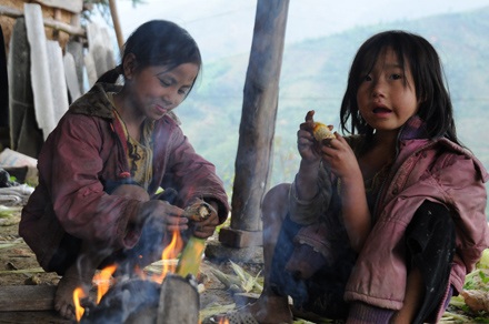 Những đốm lửa hồng trên vùng cao Sa Pa ngày rét đậm - 3