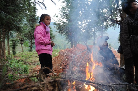 Những đốm lửa hồng trên vùng cao Sa Pa ngày rét đậm - 8
