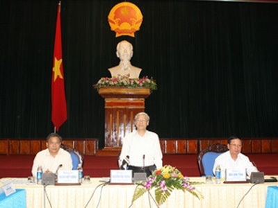 TBT Nguyễn Phú Trọng thăm, làm việc tại Hòa Bình - 1 TBT Nguyễn Phú Trọng thăm, làm việc tại Hòa Bình - 1