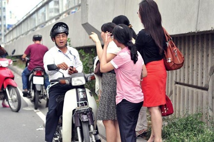 Cao ốc Việt Nam rung lắc do ảnh hưởng động đất ở Indonesia