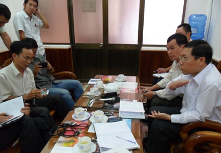 Thảm nạn Sêrêpôk: Tìm nguyên nhân xe khách thay đổi tốc độ đột ngột 