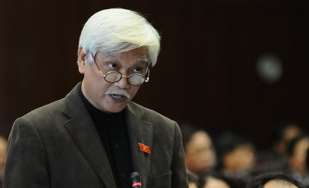 “Chống tham nhũng: Súng nổ rất to nhưng đạn không có đầu” - 2 “Chống tham nhũng: Súng nổ rất to nhưng đạn không có đầu”