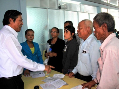“Ông Thanh còn nợ chúng tôi bữa rượu” - 1 “Ông Thanh còn nợ chúng tôi bữa rượu”