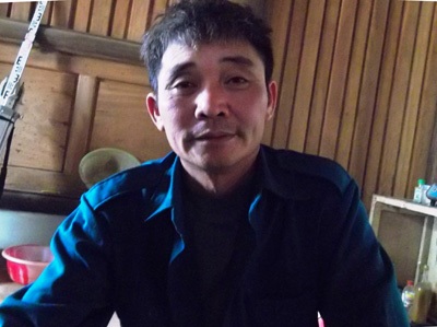 Làng pháo Bình Đà bây giờ... - 2 Ông Đinh Quang Nghiêm - Trưởng thôn Bình Đà bồi hồi nhớ lại năm tháng xa xưa với nghề làm pháo.