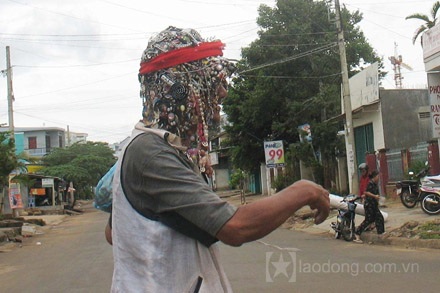 Người điên và những câu hỏi cho người...tỉnh