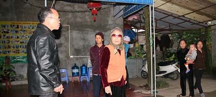 “Chùa mới” khang trang, đã có người tu hành về tụng kinh gõ mõ.