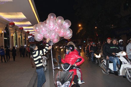 Rộn rã phút giây giao thừa