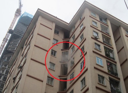 Ngọn lửa phát ra từ căn hộ 807, nhà N5A