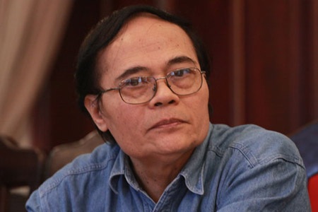Chiếc cầu Tacanô bắc ngang dòng nước mắt - 1 Nhà thơ Anh Ngọc