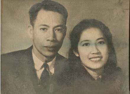 Đám cưới trong hầm De Castries - 1 Cao Văn Khánh - Nguyễn Thị Ngoc Toàn chụp năm 1955 tại Hà Nội…