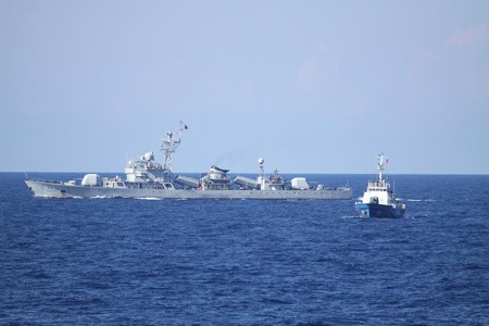 Những hình ảnh mới nhất từ vùng biển nóng