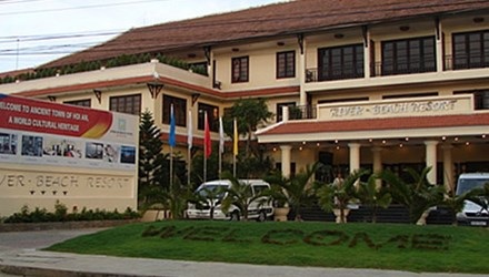 Chi cục trưởng Thi hành án vòi tiền tỷ của đương sự - 1 Khách sạn River Beach Resort