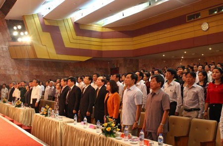 Chúc mừng báo Gia đinh & Xã hội 15 tuổi - 1 Chúc mừng báo Gia đinh & Xã hội 15 tuổi