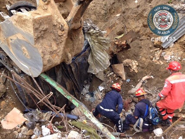 Lở đất kinh hoàng tại Guatemala, 73 người chết - 7 Lở đất kinh hoàng tại Guatemala, 73 người chết - 7