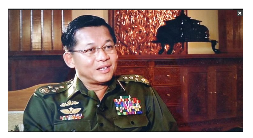 Lãnh đạo quân đội Myanmar nhất trí gặp bà Suu Kyi - 1 Tổng tư lệnh quân đội Myanmar Min Aung Hlaing chúc mừng đảng NLD (Ảnh: CNA)