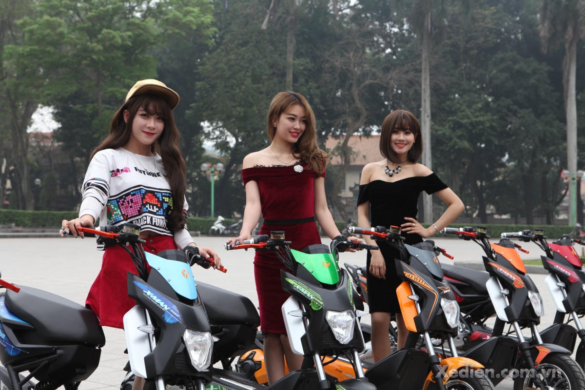 Xman Yadea 5 2016 hấp dẫn tín đồ yêu xe điện - 2 Màu sắc đa dạng, phong phú…