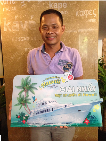 Những chủ nhân của tấm vé lướt du thuyền ở Hawaii đã lộ diện - 2 Anh Tống Thu Hoàng Sĩ (Vĩnh Long) - một chủ nhân khác của tấm vé lướt du thuyền ở Hawaii.