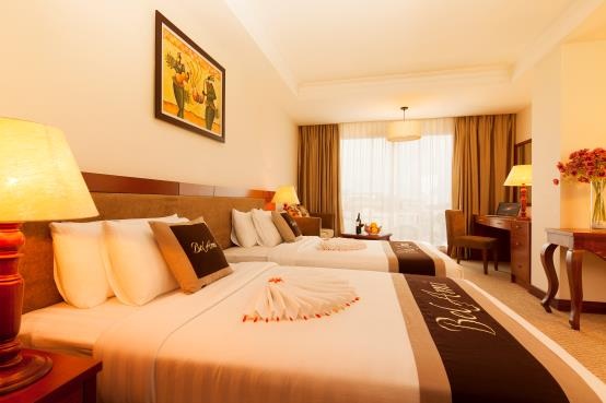 Top 3 khách sạn đạt chuẩn 3 sao tại Hồ Chí Minh - 5 Phòng ngủ rộng rãi với màu sắc ấm cúng