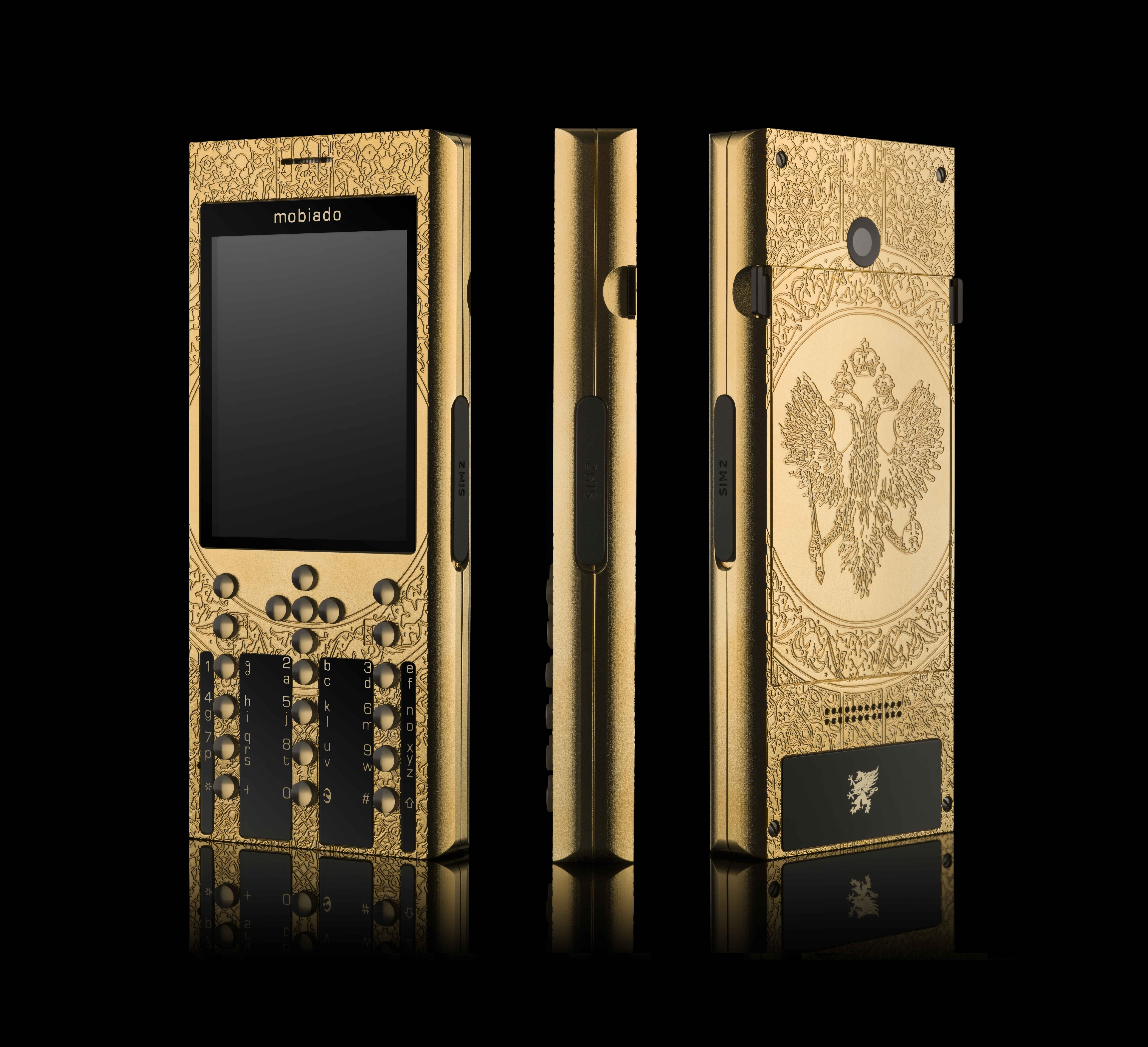 Mobiado Great Empires Russia - Cây quyền trượng của lòng kiêu hãnh - 7 Điện thoại vàng Professional 3GCB Great Empires- Russia chỉ được Mobiado chế tác 99 chiếc trên toàn thế giới với giá bán lẻ 125 triệu đồng. 99 vị chủ nhân của thiết bị được đồn đoán là những yếu nhân có vai trò tối quan trọng trong lĩnh vực của mình.