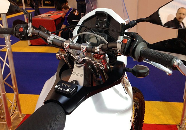 CCM GP450 Adventure - Cơn gió lạ từ Anh quốc - 9