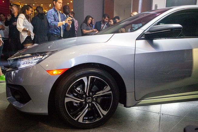 Đại lí làm lộ giá bán Honda Civic 2016? - 9