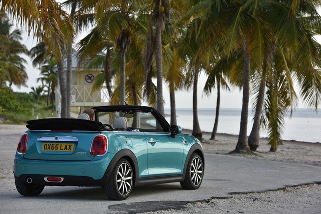 MINI mang Cooper mui mềm mới đến thị trường châu Á - 5 MINI mang Cooper mui mềm mới đến thị trường châu Á - 5