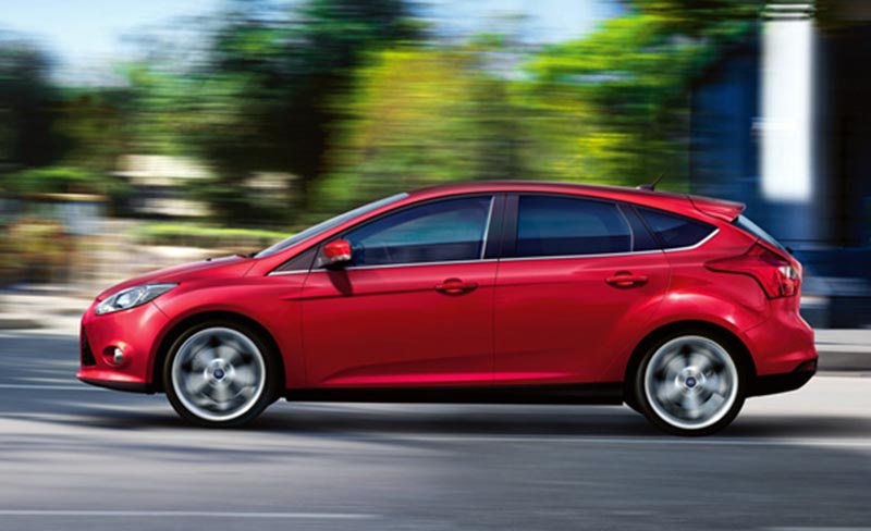 Đam mê hatchback - Lựa chọn Mazda3 hay Focus? - 1
Mẫu Ford Focus Trend 1.6L hiện có giá bán 729 triệu đồng, với công suất 125 mã lực, momen xoắn cực đại 140 Nm, đi kèm hộp số tự động 6 cấp.