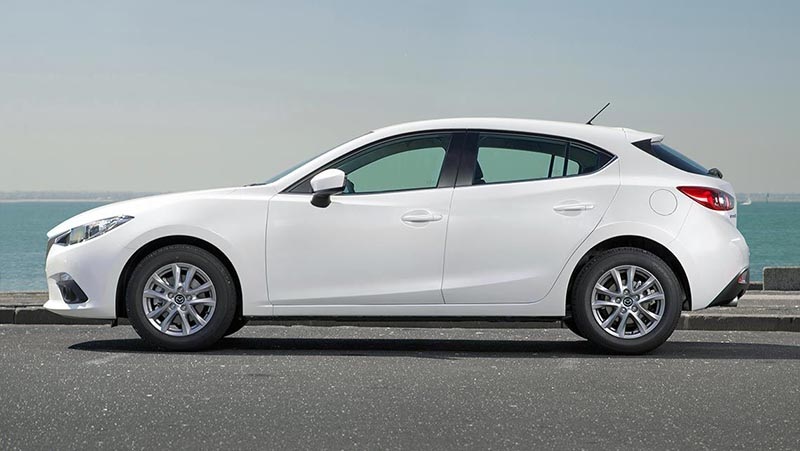Đam mê hatchback - Lựa chọn Mazda3 hay Focus? - 2
Mẫu Mazda3 hatchback 1.5L có giá 748 triệu đồng, với công suất 112 mã lực và momen xoắn cực đại 144 Nm, đi kèm hộp số tự động 6 cấp.