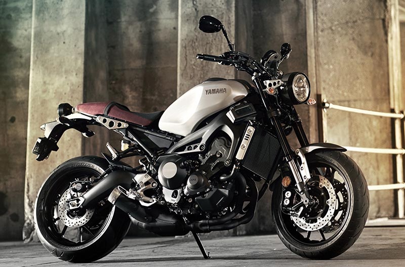 Yamaha gây bất ngờ với XSR900 phong cách café racer - 7 Yamaha gây bất ngờ với XSR900 phong cách café racer - 7