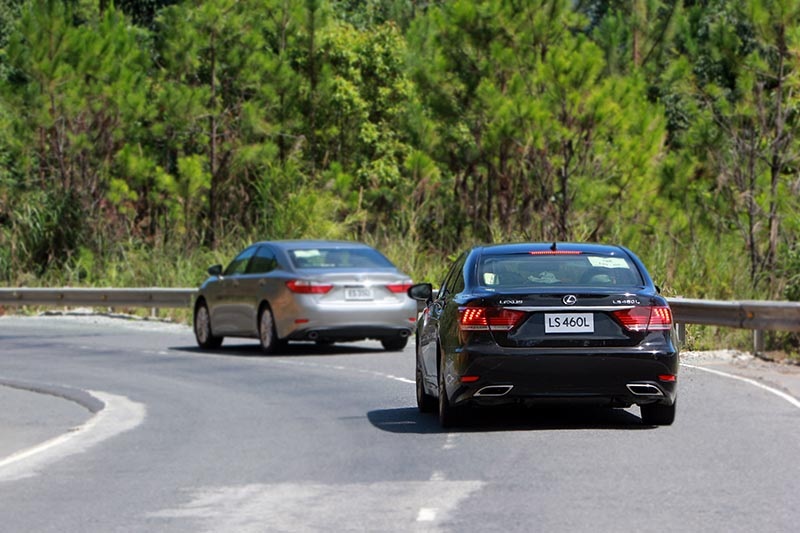 Lexus LS460L - Mẫu xe của những người thành đạt - 3 Lexus LS460L - Mẫu xe của những người thành đạt - 3