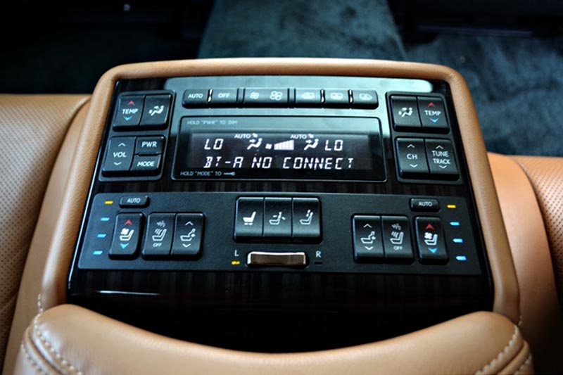 Lexus LS460L - Mẫu xe của những người thành đạt - 13 Lexus LS460L - Mẫu xe của những người thành đạt - 13