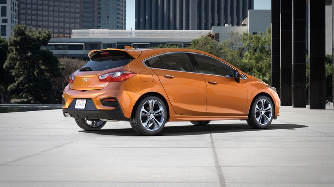 Chevrolet Cruze hatchback 2017 chính thức ra mắt - 7 Chevrolet Cruze hatchback 2017 chính thức ra mắt - 7