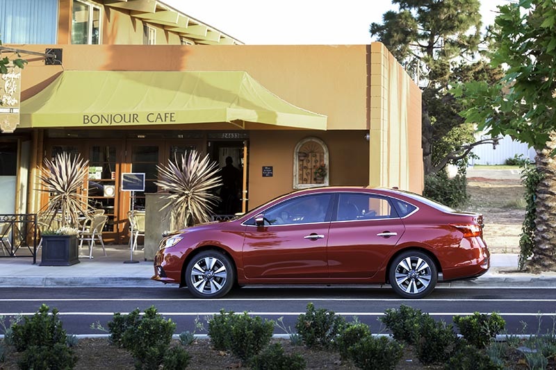 Sentra 2016 - Niềm hy vọng của Nissan ở phân hạng C - 4 Sentra 2016 - Niềm hy vọng của Nissan ở phân hạng C - 4