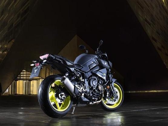 Yamaha MT-10 tăng sức nóng phân khúc 1000cc - 3 Yamaha MT-10 tăng sức nóng phân khúc 1000cc - 3